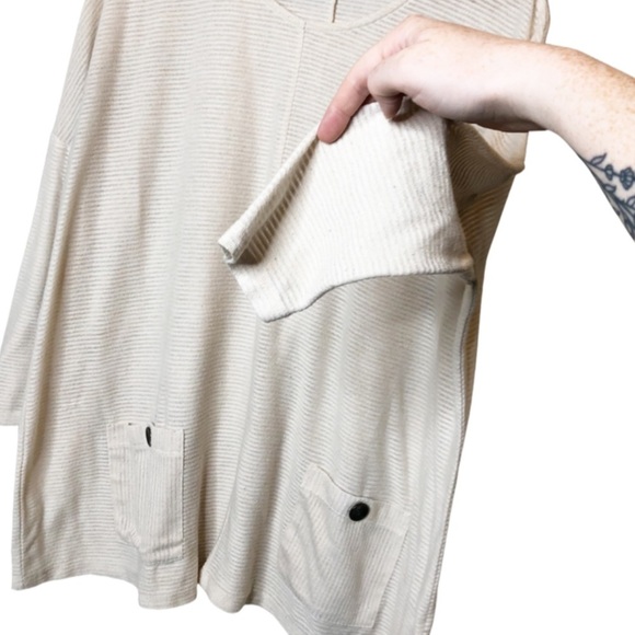 Simply Noelle Cream Striped V-Neck 3/4 Sleeve Tunic Top with Pockets Women's S/M - Picture 8 of 16